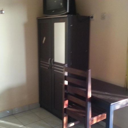 DSTAY Kost Bali Jimbaran Zimmer foto